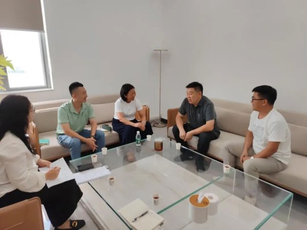 股票杠杆配资网 “两个走进”破题！横沥镇激活非公企业工会“一池春水”